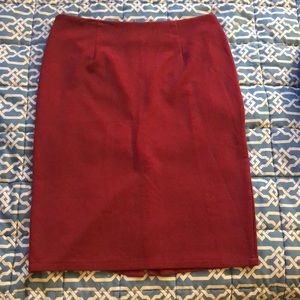 Maroon stretch midi skirt